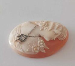 Antika Hakiki Shell Cameo 14 Ayar Beyaz Altın ve Pırlanta  Kolye veya Broş Yapılabilir (2)