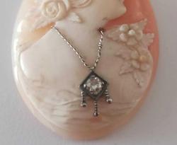 Antika Hakiki Shell Cameo 14 Ayar Beyaz Altın ve Pırlanta  Kolye veya Broş Yapılabilir (2)