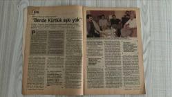 2000 İKİBİN’E DOĞRU AKTÜALİTE DERGİSİ – SAYI 42 – 15 EKİM 1989 – 64 SAYFA ABDULLAH ÖCALAN PERİNÇEK’E ANLATTI: “BENDE KÜRTLÜK AŞKI YOK” – KÜRTLÜK FENOMENİ VE SİYASİ KİMLİK – TÜRK-İŞ’TE ALTERNATİF: 20 SENDİKACI VE İŞÇİ MUHALEFET İLKELERİNİ AÇIKLIYOR – DOĞU ALMANYA’DAN BATI’YA GÖÇ: ALAMANCILIK ÖLÜYOR MU? – AYDIN’DA FIRTINA ÖNCESİ – YOZGAT’TA MCP TERÖRÜ – ÖZAL TARAFSIZLIĞI BIRAKTI – SEVİMLİ İŞGALCİLER – KADINLARIN GÜNLÜK YAŞAMI – KÜLTÜR–SANAT – SEMİH POROY – CEMAL SÜREYA – KAPAK – TÜRKİYE – DÜNYA – TOPLUM – YAZI VE ÇİZGİLERLE  ABDULLAH ÖCALAN – DOĞU PERİNÇEK – DENİZ KAVUKÇUOĞLU – GÜLDEN AYDIN – GÖKAY USTAOĞLU – NECATİ CUMALI – SEMİH POROY – CEMAL SÜREYA – MELİH CEVDET ANDAY – ŞAHAP BALCIOĞLU – NİHAT BEHRAM – HALİL BERKTAY – HÜSEYİN BÜLBÜL – SERHAN BOLLUK – NEYYİR KALAYCIOĞLU – SÜLEY PERİNÇEK – ASAF GÜVEN AKSEL – ROZERİN DOĞAN – ALİ KARŞILAYAN – TUNCA ARSLAN – SEVİL BASTÜRK – ASUMAN BAYRAK – AYŞE BENGİ – TÜRKAN DEMİR – TAKİ DOĞAN – SABİHA ERDEM – KAMİL ERDOĞDU – ALİ HASDEMİR – HÜRRİYET KARA