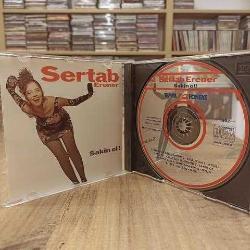 SERTAB ERENER SAKİN OL SARI BANDROL