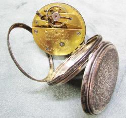 AnTiKa JOS JOHNSON London ANaHTaR KuRMaLı GÜMÜŞ CEP SAATİ.....ARıZaLı