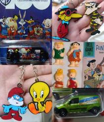 ÜCRETSİZ KARGO. Hot wheels çizgi film karakterleri Matchbox Renault Kangoo metal araba set. TipiTip joe Dalton şirin baba Tweety anahtarlık süs set. Taş devri figür oyuncak set. Koleksiyon dekor tasarım hediye vintage retro aksesuar nostalji reklam promosyon minyatür diorama hobi