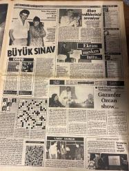 ŞEY HAFTALIK MAGAZİN GAZETESİ DOĞUM GÜNÜ HEDİYESİ  ( Turkish Newspaper ) - 16 OCAK 1984 -TAM TAKIM 12 SAYFADIR -Müjde Ar-Zeki Müren-Ursula Andress-Şahin Lepeş-Türkan Şoray-Ayhan Gencer-Nazan Şoray-Faik Zambak-Hülya Avşar-Cihan Ünal-Ayşe Özdemir-Zeki Müren-Ergun Günaydın-Bahar Öztan-Aslan Bacanak-Güngör Bayrak-Mak Alans-Damcıoğlu-Yunus Bülbül-Ayhan Aydın-Nejmat Bavandi-Engin Cezzar-Emel Sayın-Gülriz Sururi-Bülent Kınay-Zafir Seba-Ayşhan Danışman-Hülya Işıl-Sezen Aksu-Ayhan Gencer-Abacı-Gönül Ülkü-Gazanfer Özcan-Selahattin Ganiz-Hale Kırca-Nuray O. Gönen-Sümer Dundar-Jennifer Beals-Ursula Andress-Oscar Tiszo-Anjelik-İntikam alıyor-Yeni hedefi sosyete-Türkan Şoray kendini affettirdi-Bindiği dalı mı kesiyor-Aramıza kimse giremez-Kimsesiz çocukların artık yüzü gülecek-DESA gururumuz oldu-Biz işimizi üç dakikada bitiririz-Kızını Cihan Ünal’ın koynuna sokacak-Karar kesin Sanat Güneşi doğacak-Denetim kurulu gözünü aç-Ayşe Mine ortada kaldı-Şu işe bakın-Allah’tan umut kesilmez-Almanya hayali er