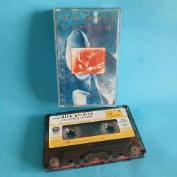 Dire Straits / On Every Street - Kaset