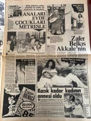 ŞEY HAFTALIK MAGAZİN GAZETESİ DOĞUM GÜNÜ HEDİYESİ  ( Turkish Newspaper ) - 29 HAZİRAN 1985 -TAM TAKIM 12 SAYFADIR -İbrahim Tatlıses-Müjde Ar-Adalet Tatlıses-Perihan Savaş-Zafir Seba-Mimi-Müjgan Arı-Hüner Coşkuner-İpek Pınar-Nihal Arda-Oya Aydoğan-Selahattin Alpay-Gülden Karaböcek-Ferdi Tayfur-Nesrin Topkapı-Edip Akbayram-Hülya Yiğitalp-Bülent Ersoy-Zerrin Arkan-Sibel Egemen-Efruz-Necla Akden-Faruk Tınaz-Gönül Akkor-Sermin Can-Semra Türel-Mine Zeren-Fatma Girik-Necla Nazır-Tarık Akan-Gönül Göksel-Hülya Süer-Belkıs Akkale-Piraye Uzun-Fatma Girik-Türkan Şoray-Cihan Ünal-Zeynep Özal Anaları evde çocukları metresle-Zafer Belkıs -İşte Tatlıses’i homoseksüel yapan adam-Gençler Müjde Ar’ı hasta etti-Şimdi hayatında kadın yok-Bunlar sadece çocuklarının anaları-Lady Godiva usulü protesto-Mimi topun ağzında-Bülent Ersoy Zerrin’i seçti-Tatlıses çirkin iftiraya nasıl bulandı-Lanetli beraberlik-SEY’e yasak yok-Ferdi bitti devreye yönetmeni girdi-Neden kaçtım-6’lıyı tutturdu ortadirek kurtuldu