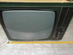 Eskilerden Küçük TELRA Siyah Beyaz Televizyon