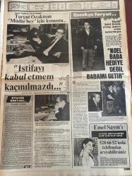ŞEY HAFTALIK MAGAZİN GAZETESİ DOĞUM GÜNÜ HEDİYESİ  ( Turkish Newspaper ) - 12 OCAK 1985 -TAM TAKIM 12 SAYFADIR -Emel Sayın-Ahmet Uğurlu-Gönül Yazar-Hülya Avşar-Güner Ümit-Banu Alkan-Azize Gencebay-Levent Kırca-Taner Şener-Mithat Fırat-Sevim Arda-Sevim Sevil-Pigün Antinel-Neriman Bayındır-Nilüfer Aydan-Şehriban-Ahu Tuğba-Hülya Süer-Vedat Çetinkaya-Ferdi Özbeğen-Necmi Türk-Nurhan Akgün-Hülya Başar-Nilgün Ersoy-Müjde Ar-Tülay Şenol-Tarkan Tüzmen-Türkan Şoray-Hakan Balamir-Samime Sanay-Ali Sandalcı-Turgut Özakman-Sedat Çelenk-Murat Tekin-Suna Kan-Ferhan Şensoy-Nurhan Damcıoğlu-Kenan Kalav-Halit Akçatepe-Müge Akyamaç-Figen Say-Müjdat Gezen-Ülkü Ülker-Serkan Aktay-Aynur Gökçen-Emel Sayın sizden telefon bekliyor-Dananın kuyruğu şimdi kopacak-Ahmet de yazdı-Abacı kaçtı ama silahlanıp gelecek-Devlerin savaşı-Hülya Avşar iyi kıvırdı-Türkiye’nin en şık kadını Gönül Yazar-Kayan kayana-Hadi artık evlenin-Artık uyandım uyutmayacağım-Sırılsıklam bir final-Böyle görümceye can kurban-Sarıyer’e büyük tr