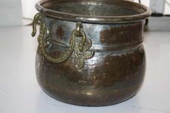 ANTİKA Eski Dönem Dövme Elyapımı Bakır BAKRAÇ   DETAYLAR RESIMLERDE (KIRMIZI KASA 1