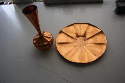 BAKIR VAZO TABAĞI İLE BERABER  SÜPER ÜRÜN DETAYLAR RESIMLERDE  (ALİ KOLİSİ