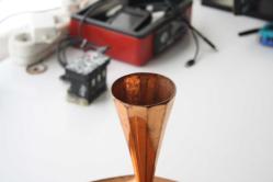 BAKIR VAZO TABAĞI İLE BERABER  SÜPER ÜRÜN DETAYLAR RESIMLERDE  (ALİ KOLİSİ