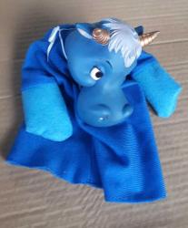 EL KUKLASI  BOĞA  ( Boğa Kısmı Hafif Sert Plastik )