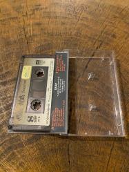 METİN MİLLİ - SEVİYORUM İŞTE - KASET