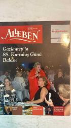 ALLEBEN İSTANBUL GAZİANTEPLİLER DERNEĞİ'NİN SÜRELİ YAYIN ORGANI DERGİSİ - MAYIS 2010 — SAYI: 28 NECATİ GÖKSU - MUHLİS OKKIRAN - NAZİF ÖZASLAN - HÜSEYİN BÜYÜKKÖRÜKÇÜ - KARACA SOMER - MURAT AYDIN - ALİ UÇAR - NEJAT GÜLLÜ - TAHİR TEKİN ÖZTAN - PINAR KEPEKÇİ - RECEP GÜLOĞLU - NECMETTİN SÖKÜCÜ - ASIM CENANİ - BESİM ÜSTÜNEL - REŞİT GÖĞÜŞ  GAZİANTEP’İN 88. KURTULUŞ GÜNÜ BALOSU - YAŞAYAN EN BÜYÜK TANBUR VİRTÜÖZÜ NECDET YAŞAR - KAYBOLAN MESLEKLER: KÖŞKERLİK - GAZİANTEP VE KİLİS MEVLEVİHANELERİ - ANTEPLİLER GİBİ KAHVALTI YAPMAK - GAZİANTEP’Lİ OLMAK - MABEYİN’DE KAHVALTI - KAŞIBEYAZ’DA KAHVALTI - ETKİNLİKLER - EV KAZALARI VE ÖNLEME YOLLARI - HAMAM SEFASI - ANTEP MUTFAĞI’NDAN LEZZETLER - KURUM FUTSAL ŞAMPİYONU: GAZİANTEPLİ KARDEŞLER - SEYİDOĞLU HAZNEDAR BAHÇE AÇILIŞI - MEHMET ZEKİ KUŞOĞLU - ATATÜRK GAZİANTEPLİDİR  HÜRSAN ŞÖMİNE: DÜNYA MARKASI OLMA YOLUNDA - SEYİDOĞLU GELENEKSEL GIDA SEMPOZYUMUNDA - PELSAN AYDINLATMA’DAN LED SERİSİ - MABEYİN RESTAURANT’TA BAHÇE KEYFİ - TAM TAKIM EKSİKSİZ 42 SAYFA - İdil Koleksiyon
