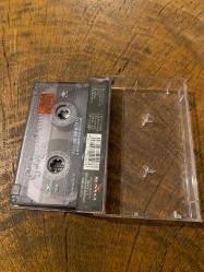 GÜLAY - BİR SEVİ MASALI - KASET