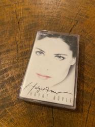 HÜLYA AVŞAR - HAYAT BÖYLE - KASET