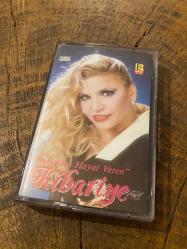 KİBARİYE - ŞARKILARA HAYAT VEREN KİBARİYE - KASET