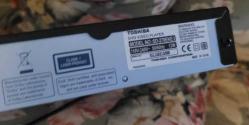 TOSHİBA DVD PLAYER. SORUNSUZ, GAYET GÜZEL. kumandası yok bende.