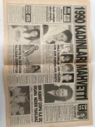 BUGÜN 2 GAZETESİ - 28 ŞUBAT 1991 - TAM TAKIM 8 SAYFADIR -Gülay Demirtaş-Sevgi Yazıcı-Duygu Asena-Hülya Avşar-Zerrin Özer-Derya-Turgut Özal-Margaret Thatcher-Rahşan Ecevit-Deniz Baykal-Rauf Denktaş-Mehmet Ali Birand-Dansöz Gülay-Melike-Üner Önder-Nuik-Çarşaftan Sapık hırsız-Kadıköy yakasına dehşet saçıyor-Bir kedinin müthiş gücü-O hırsız bana da saldırdı-Hani kadının adı yoktu-Güzel ikizler-İlginç bir dava-Şifa taşı her derde deva-Küçük çocuklar bebek kaçırdı-2 ünlü fena kapıştılar-Oğlum mum gibi eridi-1990 kadınları mahvetti-Cinsel akünüz şarj edildi mi-Ceset polislere şaka yaptı Gülmece güldürmece-Üner Önder-Nuik-Çarşaftan