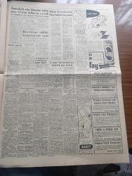 Yeni Sabah Gazetesi - Turkish Newspaper - 19 Ağustos 1958 - hükümet Kıbrıs hakkında sükutunu muhafaza ediyor - mütarekeyi bozan E.O.K.A'ya Nasır da silah veriyor - sağlık vekili Doktor Lütfi Kırdar'ın basın toplantısı fotoğraf - Üç Grup ithal malından ayrı nispetlerde prim alınacak - Amerika Demokrat Parti Başkanı Adlai Stevenson'un Yeni Sabaha beyanatı fotoğraf - imar faaliyetleri hızlandı Tophane Dolmabahçe Yeniköy İstinye ile Karaköy meydanı fotoğraf - Cafer ile Hürmüz karikatür çizen Altan Erbulak - Hayk Hammer çizen Oğuz Aral - gülhane'deki sünnet düğünü filme alınacak - çölde bir rüya yazan Va Nü yazı dizisi - burç falınız - Tıp postası yazan doçent Doktor Osman Barlas - Müslüman kardeşler başkanı Tevkif edildi - enternasyonal tenis turnuvasının ilk gününde favoriler kazandı fotoğraf - 6. Avrupa atletizm Şampiyonası - Aydın Onur 100 metre müsabakasında yegane ümidimizdir fotoğraf - yüzme federasyonu reisi Rıza Salih Saray fotoğraf -  boksör Patterson Harris ile karşılaşacak