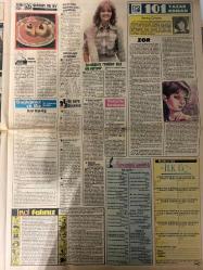TERCÜMAN GAZETESİ İNCİ İLAVESİ DOĞUM GÜNÜ HEDİYESİ - 28 NİSAN 1984 - 4 SAYFADIR -Dr. Nevzad Atlığ-Lale Tefek-Tekın Akmansoy-Leman Cıdamlı-Temel Kıpçak-Nadi̇de Tan-Ziya Tan-Berrin Şimşek-Sevgi Duva-Sevinç Çokum-Pearl S. Buck-Neval Barlas-Kemal Faryon-Recep Adana-Mehmet Başalan-Mehmet Ali-Andrew Zentürk-Muhammed Ali-Reagan Türkiye’de Müzik Anarşisi Var-Yarım Milyonluk Örtüler İşleniyor-Temiz ve Düzenli Bir Yuva-Seninle Yaşamak-İki Aşk Arasında-Kadın ve Ev-Sürpriz Makarna-Alışverişinizi Ustaca Sürdürerek Kusurlarınızı Gizleyebilirsiniz-Sevdiğiniz Renkler Sizi Ele Veriyor-Sağlığımız ve Biz-Burun Tıkanıklığı-Zor-Fatoş’la Başbaşa-İçimizdeki Saatler-Bak Gülüm-Mavi ve Gri Değil Siyah Bir Olay-Amerika Tarihini Yine Bir Zenci Yazıyor-İslamın Amerika’daki Yumruğu Muhammed Ali-Amerika’yı Bir Mavi Yönetiyor-Mavi ve Gri Nedir-Keloglan-Kırklar-Pasaklıgiller-Bay Ortadirek Keloglan-Çizen: Ziya Şafak-Pasaklıgiller-Çizer: ?-Bay Ortadirek-Çizer: ?