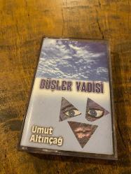 Efemera - UMUT ALTINÇAĞ - DÜŞLER VADİSİ - KASET - kitantik - kitaLog