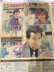 TERCÜMAN GAZETESİ İNCİ İLAVESİ DOĞUM GÜNÜ HEDİYESİ - 6 ŞUBAT 1984 - 4 SAYFADIR -Fatma Belgen-Aynur Aydan-Balarslan Özdemir-İlhan Daner-Salih Güney-Sibel Savacı-Arif Tunç-İpek Pınar-Mary Ann Taylor-Belma Aksun-Dr. Kırman Şenel-Nevval Barlas-Lale Tekcan-Güngör Öcal-Ortiz Kelley-İlhan Engin-Erol Denli Pavyona Düşmedim-Politikaya Veda-Altın Bilezik-Sevmek mi Yaşamak mı-Bir Gazeteci Kızın Aşkı-Kadın ve Ev-Nezleniz İyice Geçmeden Banyo Yapmayın-Sağlığımız ve Biz-Zona Tedavisi-Fatoş’la Başbaşa-İçimizdeki Saatler-Dede Efendi’nin Evi Müze Oluyor-Modaya Yaz Geldi-Beyaz Saray’da Matem Siyahı Bir Konser-Göğüs Kanseri İçin Umut Işığı Yandı-Manyak