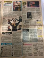 TERCÜMAN GAZETESİ İNCİ İLAVESİ DOĞUM GÜNÜ HEDİYESİ - 13 ŞUBAT 1984 - 4 SAYFADIR -Bahar Öztan-Jaclyn Smith-Linda Gray-Joan Collins-Nancy Reagan-Bilgen Bengü-Gina Lollobrigida-Sibel Savaş-Ahmet Tunc-İpek Pınar-Enver Dönsel-Dr. Kimran Şenel-Fatoş-Begip Koşoğlu-Faruk Ayvazoğlu-Faruk Ayyüce-Tanı-Esma Kireçci-Bahar Öztan: Bir filmden aldığım para yine o filmin elbise berber ve diğer harcamalarına gidiyor-Elde var sıfır-1 milyon kazanıyorum 1 milyon harcıyorum-Dünyanın en süslü kadınları seçildi-Türkiye’nin güneşi kutulara doldurulacak-Güneş kutusu Türkiye’de 500 bin ile 1 milyon lira arasında satılacak-Sevmek mi yaşamak mı-Dünyanın en şanslı kişileri işlerini sevenlerdir-Negeli aksesuarlar-Bilim teknik-Böcekler aerodinamik kanunlarına meydan okuyor-Sağlığımız ve biz-Sağ kalp yetmezliği nedir-Fatoş’la başbaşa-Mor renkte lekeler ve tedavisi-Üç soru üç cevap-En ilgi çekici dans türü hangi danstır-Gündüzleri ninni geceleri şarkı söylüyor-Mark’ın ters yüzü-TRT renkli yayına geçiş için 3 milyar li