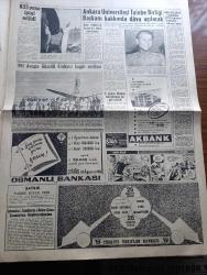 Yeni Sabah Gazetesi - Turkish Newspaper - 10 Haziran 1960 - Hürriyet şehitlerimizi uğurladık - Hürriyet şehitleri için yapılan cenaze merasimi muazzam oldu fotoğraf - Nedim Özpulat Hürriyet için şehit düştü - Ankara'da da muazzam bir tören yapılacak - üniversite Dün açıldı - Kore tugayı geri çekiliyor - milli birlik komitesi teşrii vazife görüyor - Cafer ile Hürmüz karikatür çizen Altan Erbulak - Hayk Hammer çizen Oğuz Aral - 835 paso  iptal edildi - Ankara Üniversitesi Talebe Birliği Başkanı Yavuz Esmersoy hakkında dava açılacak - Dertli dolap Yunus Emre'nin hayatı yazan Nezihe Araz Yazı Dizisi - Dün Beyazıt meydanında bütün Bir milletin bütün bir memleketin kalbi atıyordu Fotoğraf - Nedim Özpulat Ve Turan Emeksizin cenazesi fotoğraf - adalet takımı kapanıyor - Altınordu PTT Ve Adana Demirspor Milli Lige girdi - Fenerbahçe Kongresi 26 Haziranda toplanıyor - Fenerbahçe  Beşiktaş son maça hazır - basketbol milli takımı tesbit edildi - baraj maçları puan cetveli - Feriköy Lucerne yenildi
