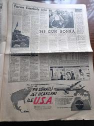 Yeni Sabah Gazetesi - Turkish Newspaper - 29 Nisan 1961 - 27 Mayıs ihtilali'nin temeli geçen yıl Beyazıt meydanında atılmıştı - gençlik Dün Aziz şehitlerini aynı meydanda gözleri yaşartan Ulvi bir törenle anmıştır Fotoğrafı - 28 Nisan törenle kutlandı - 28 Nisan merasimine dün sabah İstanbul üniversitesi'nde ATA'nın heykeli önünde başladı fotoğraf - Ankara'da milli birlik komitesi ve temsilciler Birliği üyeleri talebe teşekkürleri anıtkabri ve 28 Nisan şehitlerinin mezarlığını ziyaret etti fotoğraf - Samed Ağaoğlu basiretsiz hareketler yaptık dedi - CENTO  toplantısı dün gece sona erdi - ABD gelecek hafta fezaya insan atacak - Cordon Bleu gazinosunda defile fotoğraf - Cafer ile Hürmüz karikatür çizen Altan Erbulak - Hayk Hammer çizen Oğuz Aral - Turan Emeksiz Dün aramızdaydı orman fakültesindeki arkadaşlarının taşıdığı sadece bir resimdi fotoğraf - sinema yazan Çetin A. Özkırım - 28 peygamber yazan Nezihe Araz Yazı Dizisi - Beşiktaş İzmirspor'la prestij için oynuyor - AEK takımı foto