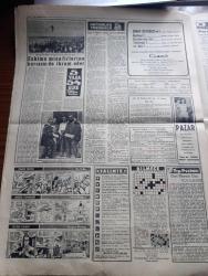 Yeni Sabah Gazetesi - Turkish Newspaper - 16 Ağustos 1960 - Akdeniz'de yeni bir devlet doğdu - dün gece saat 24'ten sonra Kıbrıs halkı Yeni devletin doğuşunu büyük sevinçle kutladı - devlet başkanımız Cemal Gürsel Kıbrıs cumhuriyetine saadet temenni etti - Kıbrıs Türkü mehmetçik'i bekliyor - milli birlik komitesi mesken ve kira mevzuunu görüştü - Demokrat Parti'nin feshedilmesi ile alakalı tahkikat - EOKA'cılar kutlamaya katılmadı - dünya güzeli Stella Marquez - Cafer ile Hürmüz karikatür çizen Altan Erbulak - Hayk Hammer çizen Oğuz Aral - sosyalist partisi kurucularından Alaattin Tiritoğlu ile diğer kurucular arasında anlaşmazlık - gençlik tiyatrosu turneye çıkıyor - enternasyonel tenis turnuvası başladı - Metin Oktay boşanma davası açıyor - 1960 Roma olimpiyatı - serbest ve grekoromen güreş takımları açıklandı - teniste Avustralyalı Stoile Enes Talay'ı güç yendi fotoğraf - Galatasaray yarın Feriköy ile oynuyor fotoğraf - yelkenci Erzin Demir de olimpiyata gidiyor - Fenerbahçe