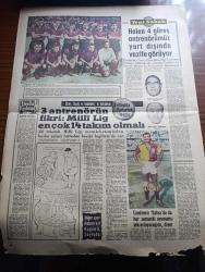 Yeni Sabah Gazetesi - Turkish Newspaper - 3 Şubat 1963 - Ankara'da feci uçak kazasında ölü sayısı 78'i buldu - kazada parçalanan hava kuvvetlerimize ait uçağın enkazı fotoğraf - ölülerin ekseriyetinin hüviyeti belli olmadı - telefon konuşmalarında rekor kırıldı Ankara 24 saatte 18 bin sağlık haberi veren telgraf çekildi - Hava Kuvvetleri kumandanı İrfan Tansel kazanın sebebi 4-5 günden önce belli olmaz dedi - öldü zannedilen Şenol Okkalı isimli çocuk Dün hastanede bulundu - kazada şehit düşen havacılarımızdan teğmen Fikret Tartar ve yüzbaşı Necati Sunay fotoğraf - Ramazan köşesi - Cafer ile Hürmüz karikatür çizen Altan Erbulak - İstanbul Ankara radyosu programı - Şerif İçli'yi anıyoruz - Galatasaray Karşıyaka'yı 3-1 yendi fotoğraf - Karagümrük Altay'ı 2 1 mağlup etti - Göztepe 5 Beyoğluspor 0 - Zeki Müren Haldun Dormen'le müzikal bir komedi yapacak - sinema yıldızları Galatasaray Milan maçındaydı - Ekrem Bora fotoğraf - Göksel Ersoy Avrupa'da fotoğraf-Gülbin Eray küçük sahneden ayrıldı