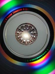 Cd Ferdi Tayfur Bir demet gül albümü. Orijinal. Disk 10 üzerinden 9,5 temiz sorunsuz çalışıyor. Kartonet çok iyi durumda koleksiyonluk