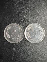 1979 YILINA AİT 2.5 TÜRK LİRASI 2 ADET  ÇİL ( TERS  ) TCM 4502