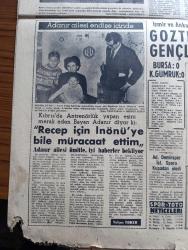 Yeni Sabah Gazetesi - Turkish Newspaper - 30 Aralık 1963 - makarios'un bir cinayeti daha ortaya çıktı hastaneyi basan Rumlar iki kişiyi öldürmüşler - masum bir Türk annesi ve yavrusu Ankara Hastanesi'nde Başbakan İsmet İnönü tarafından ziyaret ediliyor fotoğraf - Lefkoşa havaalanı hala Rumların elinde - Bir yaralı Kıbrıs Türkleri asker bekliyor dedi - hükümetin Kıbrıs politikası yurtta sulh cihanda sulh - Yunanistan bize muhtıra verdi - Nihat Erim Grupta Girit de böyle gitmişti dedi - Kıbrıslı Türk mücahitlerinin sesi bayrak Radyosu faaliyette - Arjantin Atatürk pulu çıkarttı - Fikret Hakan Genar tiyatrosunda düşman çiçek yollamaz piyesinde  sahneye çıkmaktadır fotoğraf - Tarık Levendoğlu Çetin Altan'ı tokatladı - Baykal Saran - Kıbrıs'ta antrenörlük yapan eski Beşiktaşlı Recep Adanır'ın eşi ve ailesi endişe içinde fotoğraf - Göztepe Galip Gençlerbirliği ise berabere - Sunday Express İngilizlerin katili makarios'u mu koruyacağız - Kahpe Rum çetelerinin baskınına uğrayan Ayvasıklı