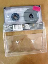 HÜLYA AVŞAR - HAYAT BÖYLE - KASET