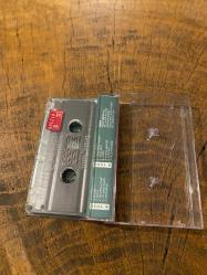 NİLÜFER - YENİDEN YETMİŞE - KASET