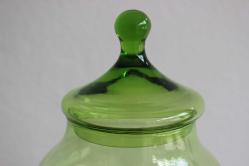 el işçiliği renkli cam şekerlik