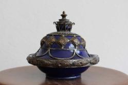 metal işçilikli nadir şekerlik