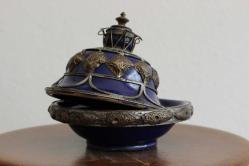 metal işçilikli nadir şekerlik