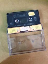 GÜLDEN KARABÖCEK - HATIRAN YETER - KASET