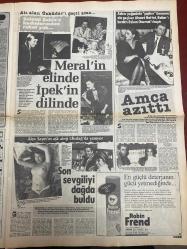 ŞEY HAFTALIK MAGAZİN GAZETESİ DOĞUM GÜNÜ HEDİYESİ  ( Turkish Newspaper ) - 22 ŞUBAT 1986 -TAM TAKIM 12 SAYFADIR -Necla Nazir-Olcay Zaimoğlu-Cüneyt Arkın-Muazzez Abacı-Kuzey Vargın-Hülya Sözer-Mehmet Ali Erbil-Gönül Akkor-Bahar Öztan-Ferdi Tayfur-Mine Koşan-Orhan Gencebay-Hamiyet Yüceses-Neşe Karaböcek-Selim Turan-Şükrü Karaman-Melahat Özbek-Osman Hattat-Selami Şahin-Meral İpek-Ahmet Hattat-Özlem Onursal-Alev Sayın-Hülya Koçyiğit-Zerrin Gözübüyük-Gökben-Sapık Necla Nazir’i öldürecekti-Sansasyon sömürüsü-İhtiyarlık bunalımı-Bağdat’ı fethetmeye gidiyor-Yasak aşk iş gezisinde-Milyonlar gidince akıl başına geldi-Gönül Akkor toptan değişiyor-Barut patladı Bahar yandı-Ferdi Tayfur haram oldu-Mine Koşan’ı Gencebay koşturuyor-Genelevde yas-Yerimizi dolduracak assolist gelmedi-Neşe Karaböcek’in Almanya topu Avşar kızı