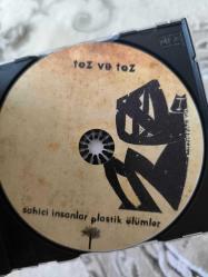 SAHİCİ İNSANLAR PLASTİK ÖLÜMLER TOZ VE TOZ TİYATRO MÜZİĞİ