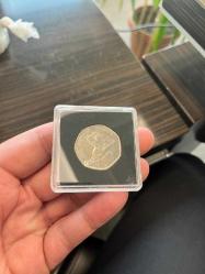 İNGİLTERE 1997 YILI 50 PENCE JEREMY FİSHER DOĞUMU 150.YIL DÖNÜMÜ