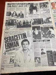 ŞEY HAFTALIK MAGAZİN GAZETESİ DOĞUM GÜNÜ HEDİYESİ  ( Turkish Newspaper ) - 10 EKİM 1987 -TAM TAKIM 12 SAYFADIR -Nükhet Duru-Onno Tunç-Hülya Avşar-Ayla Algan-Melahat-Ahu Tuğba-Ajda Pekkan-Barış Manço-Perihan Abla-Seracettin Erman-Niyazi Daymaz-Kadir İnanır-Orhan Esen-Zeki Müren-Levent Kırca-Samime Sanay-Nurdan Torun-Mehmet Akarca-Perihan Savaş-Yılmaz Zafer-Kastelli-Ceylan-Fahrettin Karaardıç-Erol Evgin-Nesrin Topkapı-Tonya Köle-Ünal Hakan-Fikret Ural-Nazlı Sonmez-Bülent Kınay-Mahmut Güler-Nükhet Duru’nun masal düğünü-Hadi Sezen biz de evlenelim-Hülya Avşar’ın hamam alemi-Günah bin kere günah-Ajda Barış’ı nasıl yedi-Kral kralı acılı gününde yalnız bırakmadı-Hülyaların göğüs showu-Seracettin Erman aşığım-Babamda akıl olsaydı beni dansöz yapmazdı-İmam nikahlı adamdan milletvekili olmaz-Bu filmde bir ailenin tüm fertleri çalışıyor-Dünyayı karıştıran Amerika şimdi de Türkiye’yi karıştırdı-Yerli diziler de problem oldu-Paranın bozamadığı dostluk-Milli damada yazık ettiler-Levent Kırca Alman T