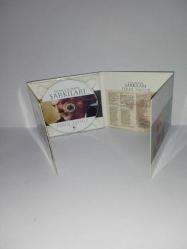 CD Ferdi Tayfur gençliğimin şarkıları albümü. Orijinal. Digipack 10/9. Disk tertemiz. sorunsuz çalışıyor koleksiyonluk