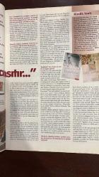 SABAH MİMOZA DERGİSİ - SAYI : 82 - 12/18 MAYIS 1999 - AYŞEGÜL ALDİNÇ - KADINLAR MUTFAKTAN KAÇIYOR - MEZUNİYET GİYSİLERİ - PINAR AYLIN - NAZAN ÖNCEL - ALANIS MORISSETTE - SARAH BRIGHTMAN - OSMAN OYMAK - ONUR BAŞTÜRK - GÜL AZER ERYÜKSEL  AYŞEGÜL ALDİNÇ RÖPORTAJI - KADINLARIN MUTFAKTAN KAÇIŞI - KRAL TV MÜZİK ÖDÜLLERİ - AKUPUNKTURLA KİLO VERME - KADIN VEKİLLERİN İLK İCRAATLARI - MEZUNİYET KIYAFETLERİ - ESTETİK AMELİYATTA ETİK TARTIŞMASI - NAZAN ÖNCEL VE ALANIS MORISSETTE KARŞILAŞTIRMASI - SARAH BRIGHTMAN’IN “EDEN” ALBÜMÜ - “HILARY VE JACKIE” FİLMİ - MODA VE MÜCEVHER ALIŞVERİŞİ - KAYA ÇİLİNGİROĞLU’NUN BEBEKLİK FOTOĞRAFI - AYŞE KULİN - FİKO- ZEKİ GÜLER - SİNAN KESGİN - CANSU DERE - ÇAĞLA KUBAT - MEHMET - BEYHAN - SEVİLAY  AYŞE KULİN RÖPORTAJI - “SEVDALINKA”NIN YAZILMA SÜRECİ - BOSNA VE KOSOVA ÜZERİNE TARİHSEL YANSIMALAR - ROMANIN MİSYONU VE TARİHLE İLİŞKİSİ - OSMANLI’YA DÖNÜŞLER VE RESMİ TARİH ELEŞTİRİSİ - EĞİTİM SİSTEMİ VE OKUMA KÜLTÜRÜ ÜZERİNE ELEŞTİRİLER - GENÇLERİN OKUMA ALIŞK - 32 SAYFA