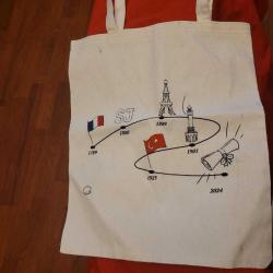 LOT.19 » SEN JOZEF OKULU KUMAŞ ÇANTA. KULLANILMAMIŞ.