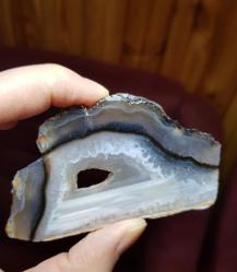 Beyaz Mavi Manzaralı Su Hattı Akik Jeotu: Okyanus Bantlı Taş, Duygusal Dengelenme Taşı - Ağırlık: 171g - Benzersiz Koleksiyonluk Nadir Parça Kütle