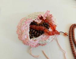 Eskilerden El Örgüsü tesbih çantası - Dantel el işi çanta