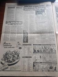 Yeni Sabah Gazetesi - Turkish Newspaper - 17 Ekim 1960 - 6-7 Eylül sanıkları kararnameleri aldılar - dolmabahçe'de milli birlik komitesi irtibat bürosunu önünde yassıada yolcuları için yer dün bomboştu fotoğraf - milli birlik komitesi üyesi Ahmet Yıldız gazetecilerle görüştü fotoğraf - anayasa projesi bugün veriliyor - 6-7 Eylül'ün hikayesi - Adnan Menderes'in avukatı başsavcının beyanatı usulsüz dedi - Yüksek Adalet divanı Savarona ile geziye çıktı - Pertevniyal Lisesi'nin ananevi aşure günü fotoğraf - grev hakkı seçimlerden önce tanınmış olacak - Cafer ile Hürmüz karikatür çizen Altan Erbulak - Hayk Hammer çizen Oğuz Aral - barış için devamlı mücadele eden alim Betrand Russell - burç falınız - Fenerbahçe 1 Altay 0 - Beşiktaş 1 Gençlerbirliği 1 fotoğraf - Futbol Federasyonu toplanıyor - Milli Lig puan cetveli - Karagümrük antrenörü Bülent Eken İzmir'de - Karşıyaka 2 İstanbulspor 1 - subaylar sivil vazifeleri ay sonunda terk edecek - Duruşmaları 37 yabancı muhabir takip ediyor -